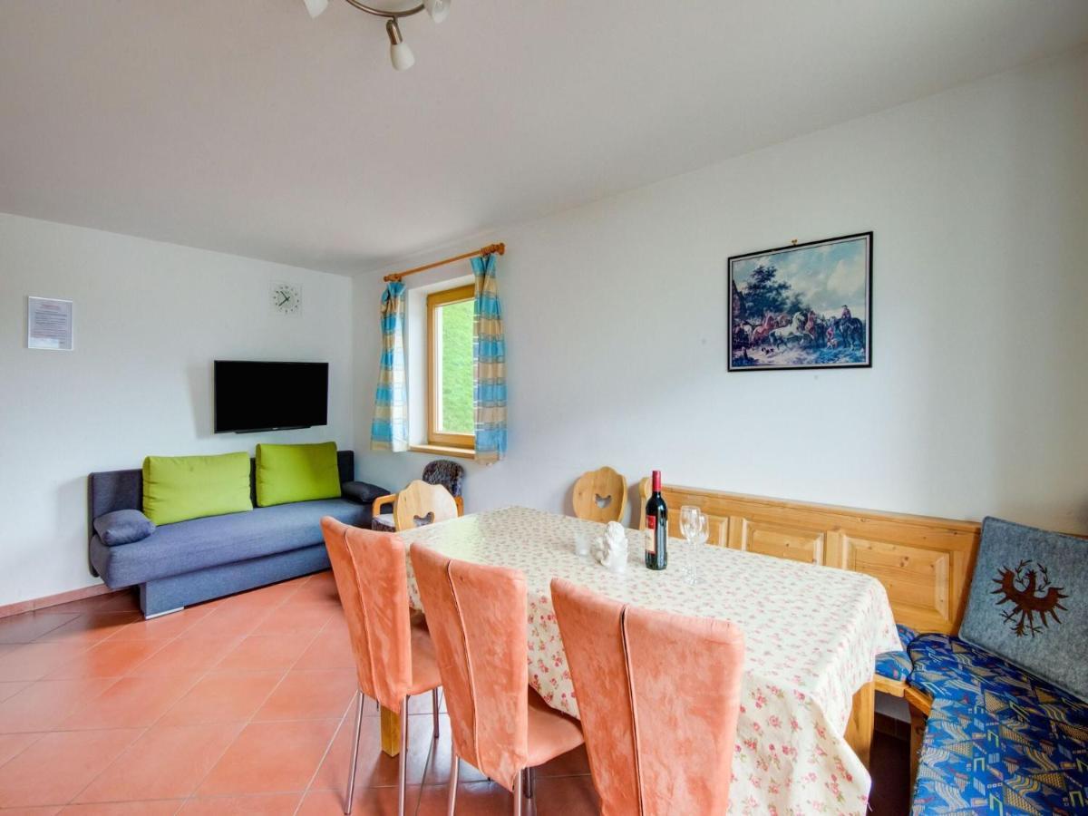 Scenic Apartment In Tirol With Garden Kaltenbach Bagian luar foto