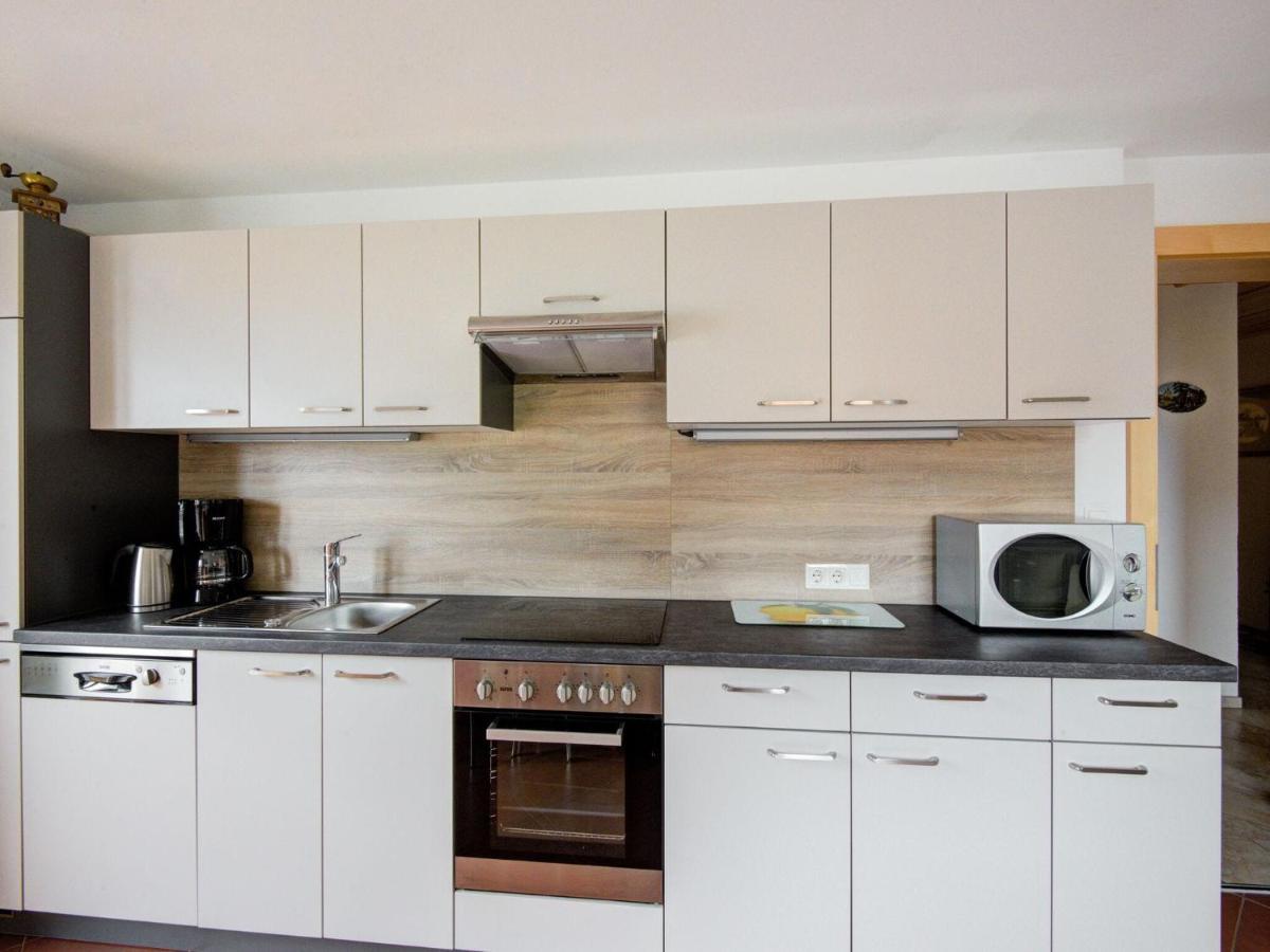 Scenic Apartment In Tirol With Garden Kaltenbach Bagian luar foto