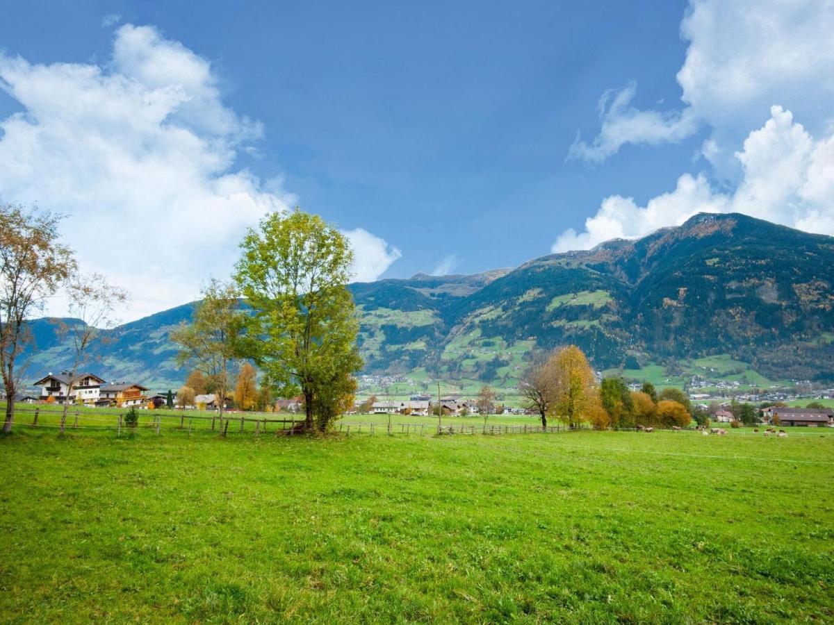 Scenic Apartment In Tirol With Garden Kaltenbach Bagian luar foto