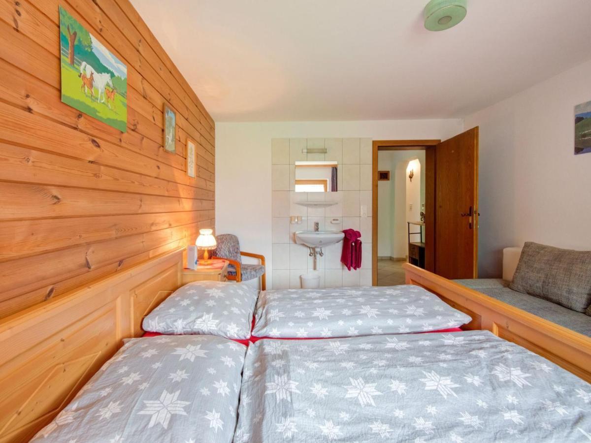 Scenic Apartment In Tirol With Garden Kaltenbach Bagian luar foto